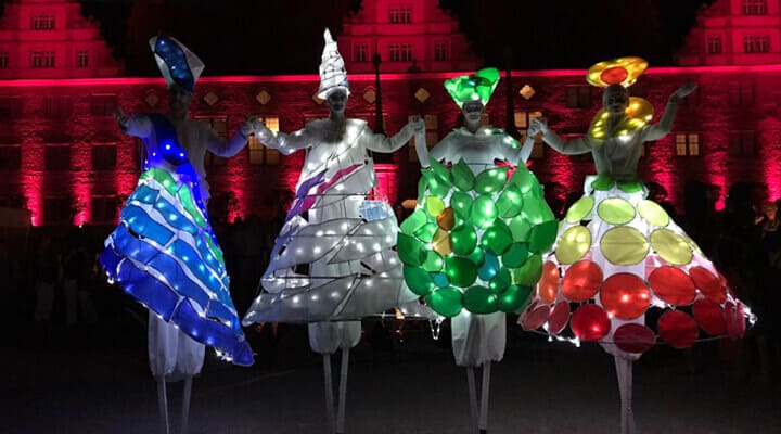 Stelzenläufer Stelzengeher